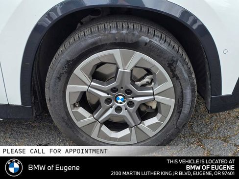 Used 2025 BMW X1 xDrive28i w/ Premium Package AWD/4WD image 9
