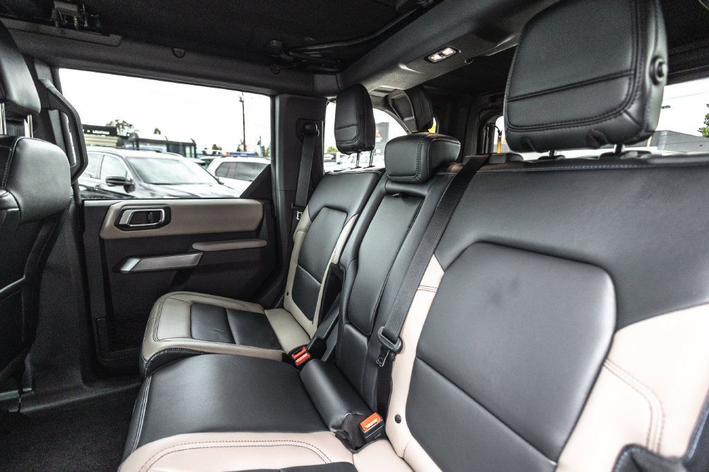 Used 2022 Ford Bronco Wildtrak AWD/4WD image 26