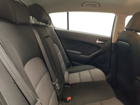 Used 2016 Kia Forte LX FWD image 19