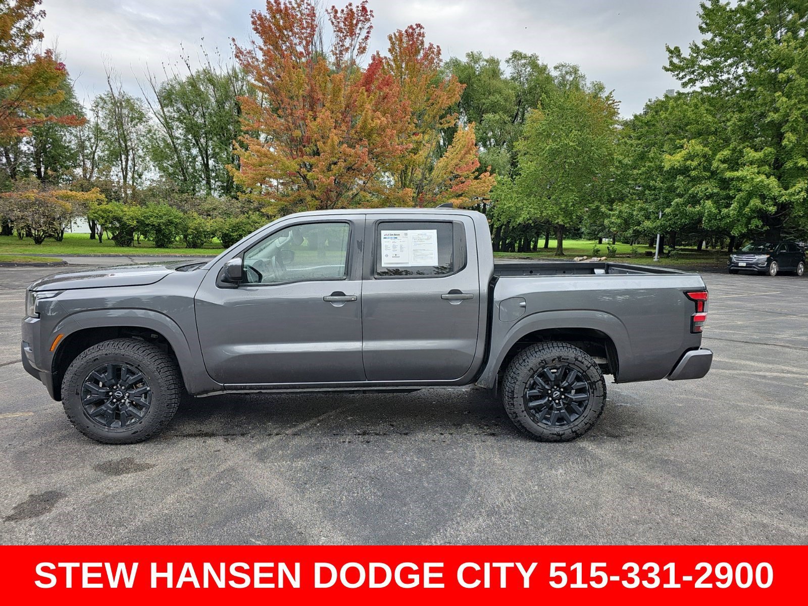 Used 2022 Nissan Frontier SV AWD/4WD image 1