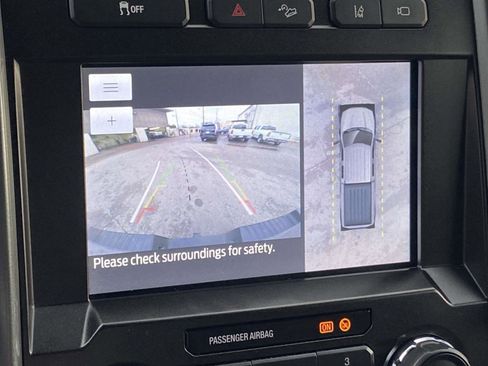 Used 2022 Ford F250 XLT w/ XLT Premium Package image 17