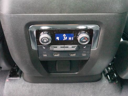 New 2026 GMC Yukon XL Elevation w/ Elevation Premium Package AWD/4WD image 16