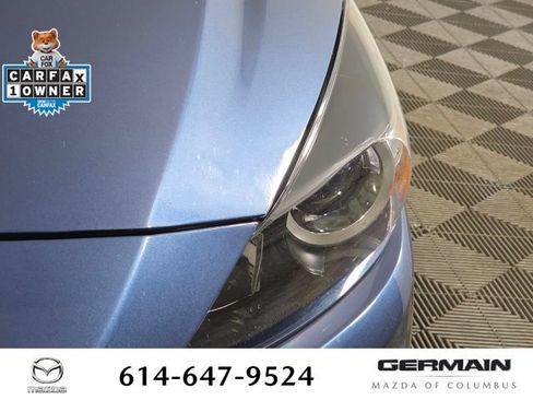 Used 2018 MAZDA MAZDA3 Touring FWD image 16