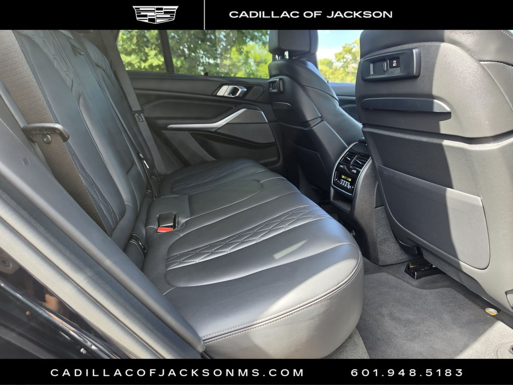 Used 2022 BMW X5 M50i w/ Executive Package AWD/4WD image 27