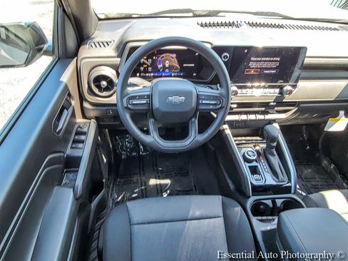 New 2026 Chevrolet Colorado Trail Boss AWD/4WD image 13