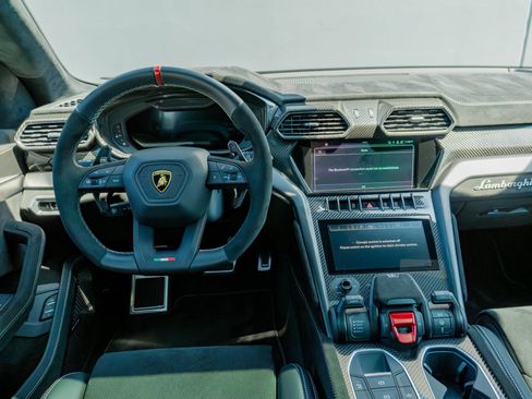 Used 2024 Lamborghini Urus Performante AWD/4WD image 66