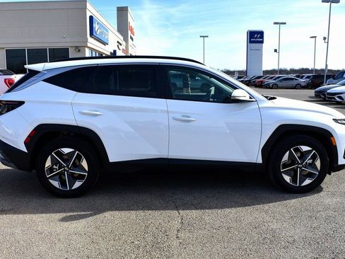Used 2025 Hyundai Tucson SEL image 2