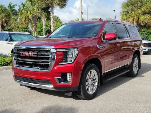Used 2022 GMC Yukon SLT w/ SLT Luxury Package RWD image 3