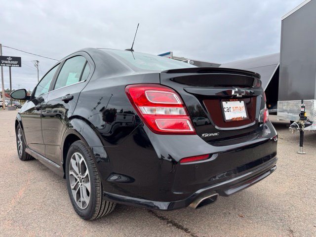 Used 2018 Chevrolet Sonic LT w/ Convenience Package FWD image 5