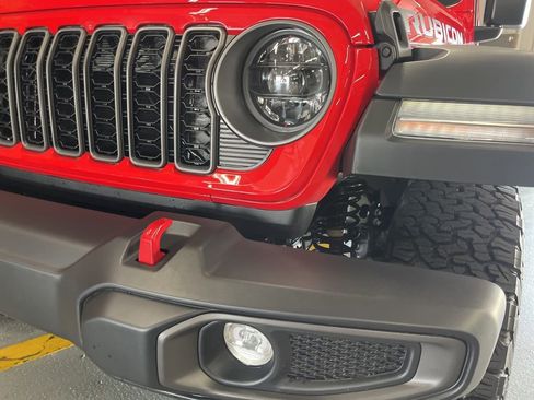 New 2026 Jeep Wrangler Unlimited Rubicon AWD/4WD image 11