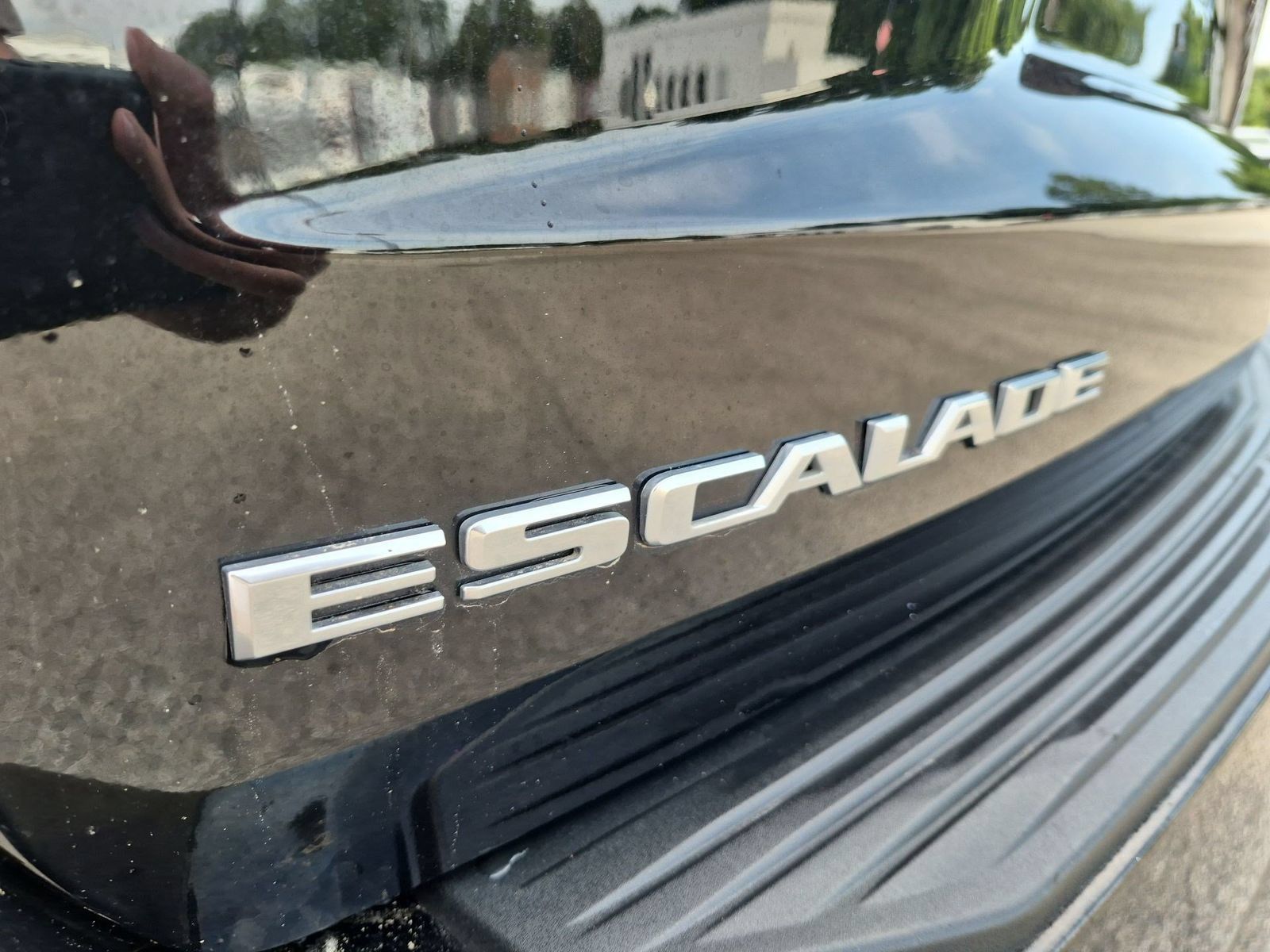 Certified 2025 Cadillac Escalade ESV Sport Platinum AWD/4WD image 34