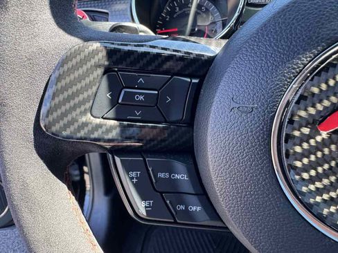 Used 2017 Ford Mustang GT Premium RWD image 26