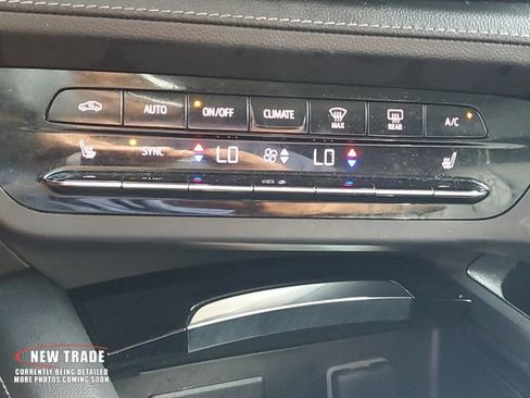 Certified 2023 Buick Envision Essence AWD/4WD image 28
