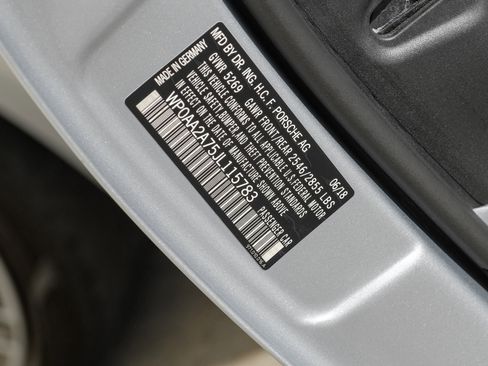 Used 2018 Porsche Panamera image 56