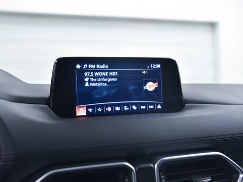 Used 2020 MAZDA CX-5 Touring image 21