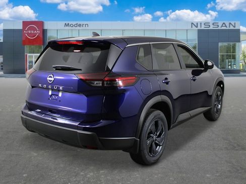 New 2026 Nissan Rogue SV image 5