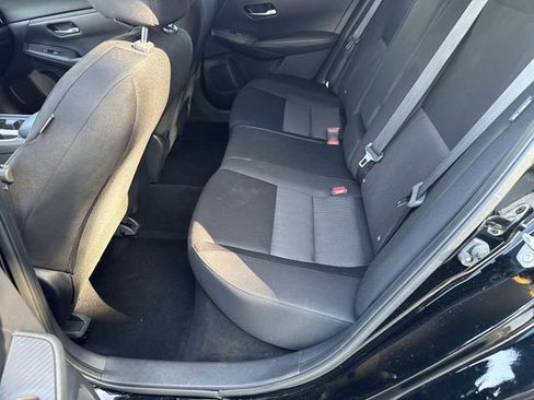 Used 2022 Nissan Sentra SV w/ Trunk Package image 13