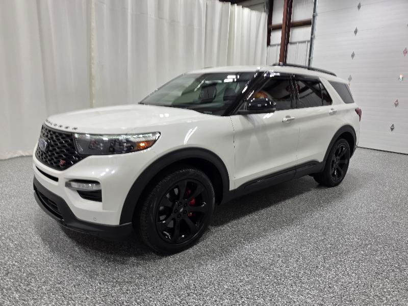 Used 2020 Ford Explorer ST w/ ST Street Pack AWD/4WD image 3