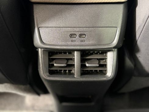 Used 2025 Chevrolet Equinox LT w/ Convenience Package II AWD/4WD image 16