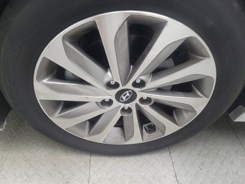 Used 2017 Hyundai Sonata Sport FWD image 31