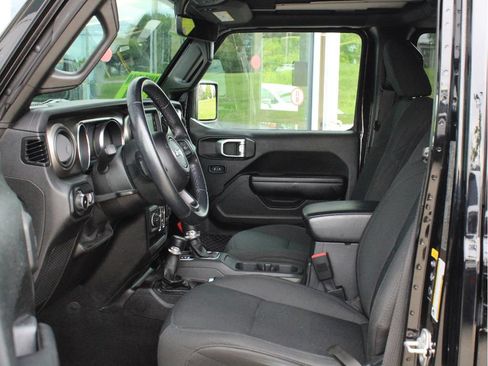Used 2021 Jeep Wrangler Unlimited Sport w/ Sun And Sound Package AWD/4WD image 11