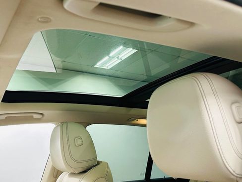 Used 2022 Mercedes-Benz GLE 350 4MATIC image 23