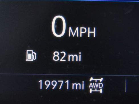 Used 2023 Buick Envision Preferred image 31