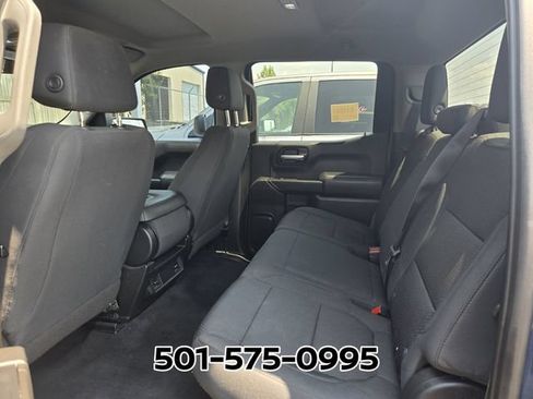 Used 2020 Chevrolet Silverado 1500 Custom w/ Custom Convenience Package AWD/4WD image 11