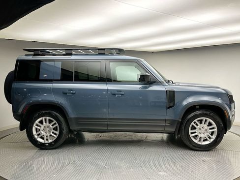 Used 2020 Land Rover Defender 110 S image 4