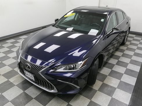 Used 2019 Lexus ES 350 image 6