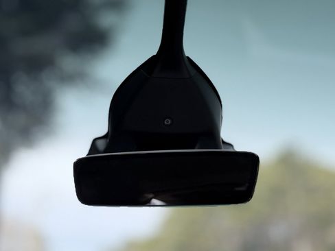 Used 2022 Tesla Model X image 51