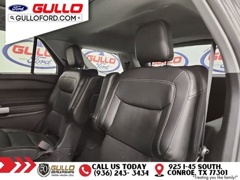 Used 2021 Ford Explorer Limited w/ Equipment Group 301A image 14