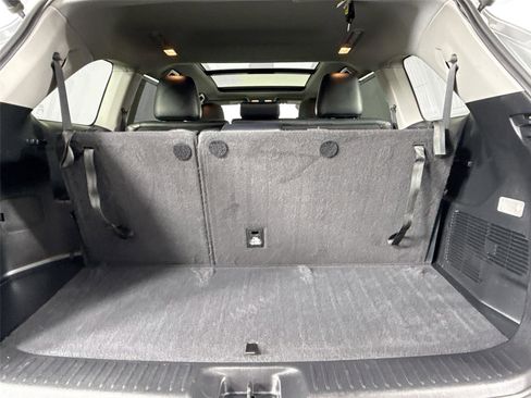 Used 2019 Toyota Highlander Limited Platinum AWD/4WD image 40