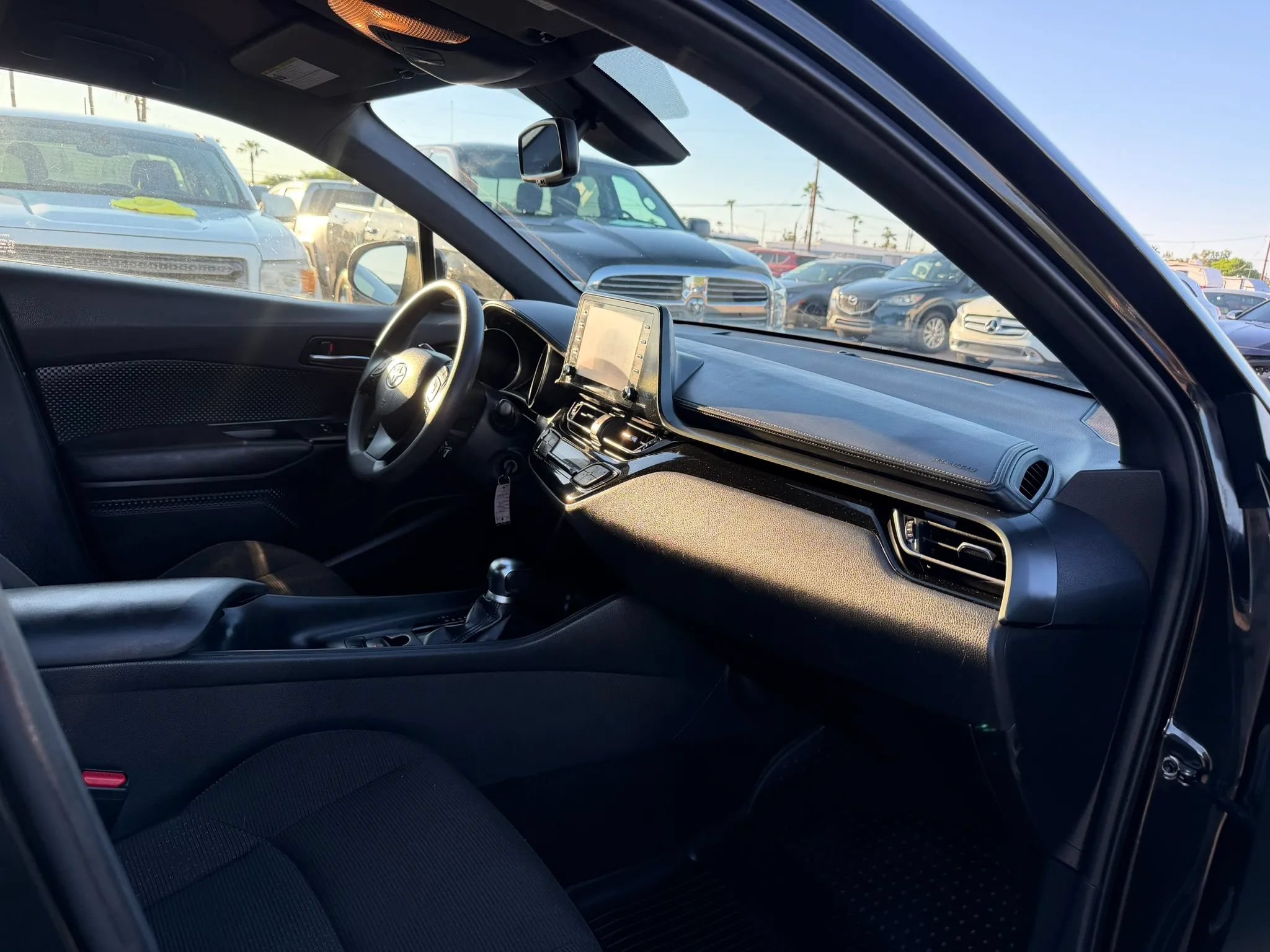Used 2019 Toyota C-HR LE FWD image 25