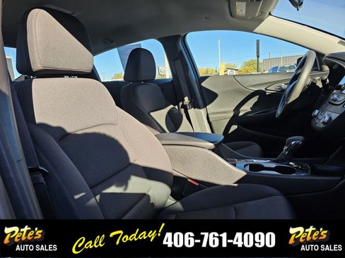 Used 2024 Chevrolet Malibu LS image 16