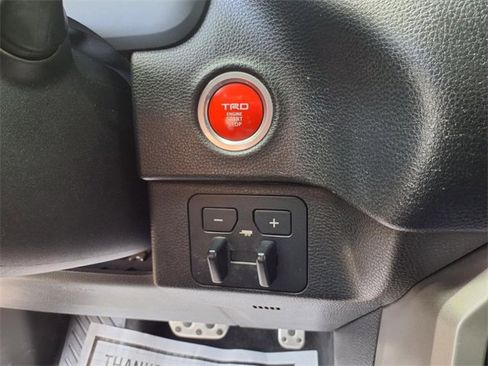 Used 2022 Toyota Tundra SR5 image 10