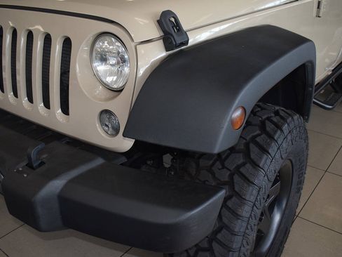 Used 2016 Jeep Wrangler Unlimited Sport w/ Quick Order Package 24S AWD/4WD image 35