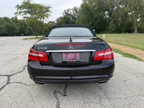 Used 2011 Mercedes-Benz E 550 Cabriolet image 6