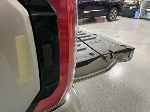 Used 2023 Toyota Tundra 1794 Edition image 9