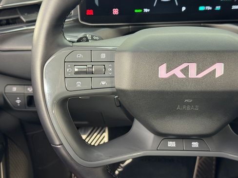 Used 2024 Kia EV9 GT-Line image 23