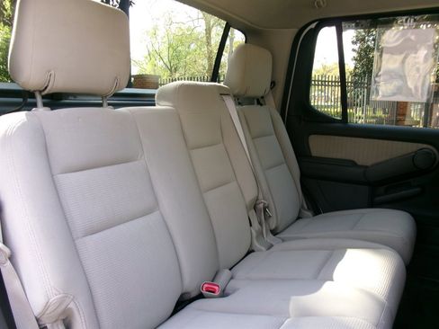 Used 2008 Ford Explorer Sport Trac XLT image 26