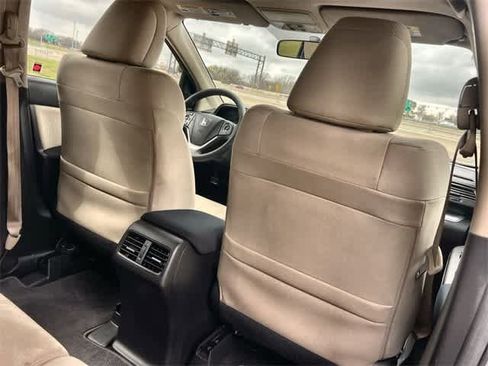 Used 2015 Honda CR-V EX image 13