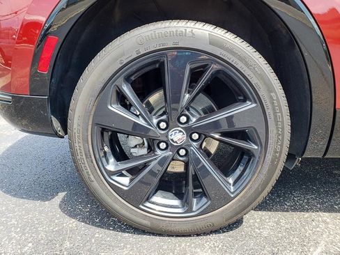 Used 2022 Buick Envision Essence w/ Technology Package I image 33