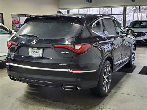 Certified 2023 Acura MDX SH-AWD w/ Technology Package image 4