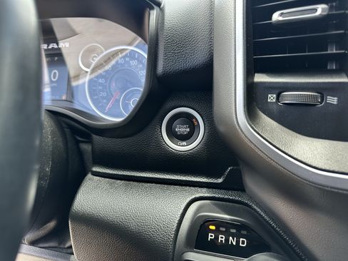 Used 2019 RAM 1500 Big Horn RWD image 25