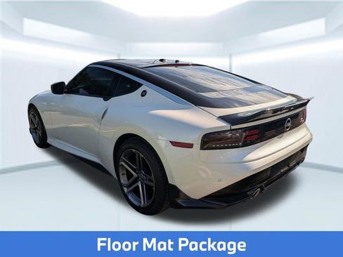 Used 2025 Nissan Z Sport w/ Floor Mat Package image 2