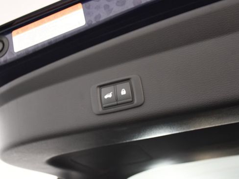 Used 2023 Mitsubishi Outlander SEL image 25