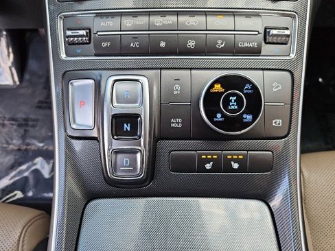 Used 2022 Hyundai Santa Fe SEL w/ Convenience + Premium Package image 19