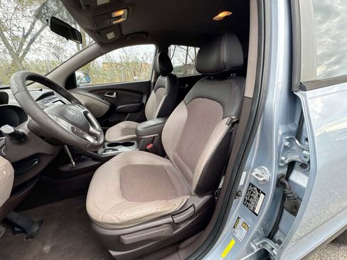 Used 2011 Hyundai Tucson GLS image 21