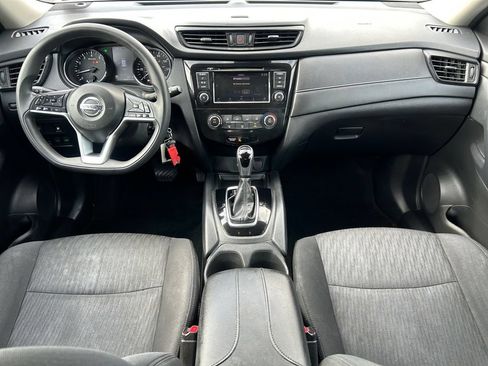 Used 2019 Nissan Rogue S AWD/4WD image 10
